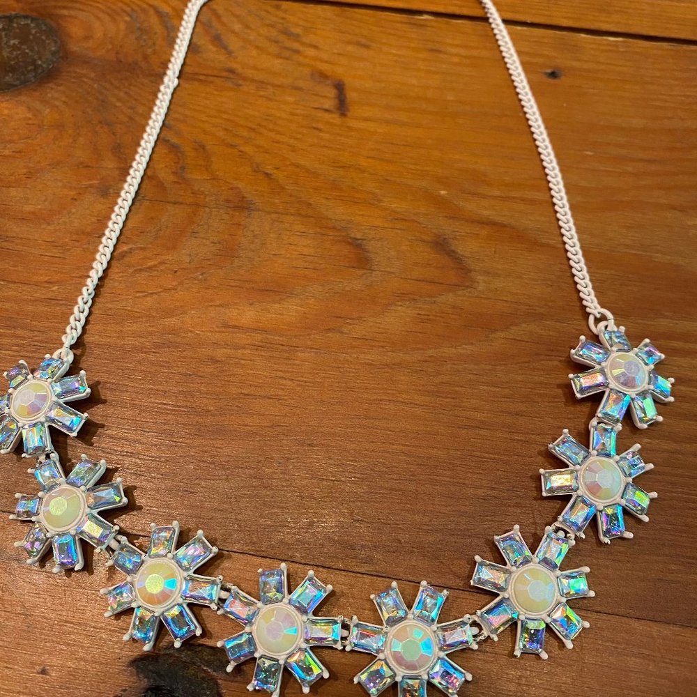 CREWCUTS BY J. CREW PINK & IRIDESCENT CRYSTAL STATEMENT NECKLACE NWOT
